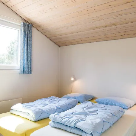 6 Person In 布拉万德